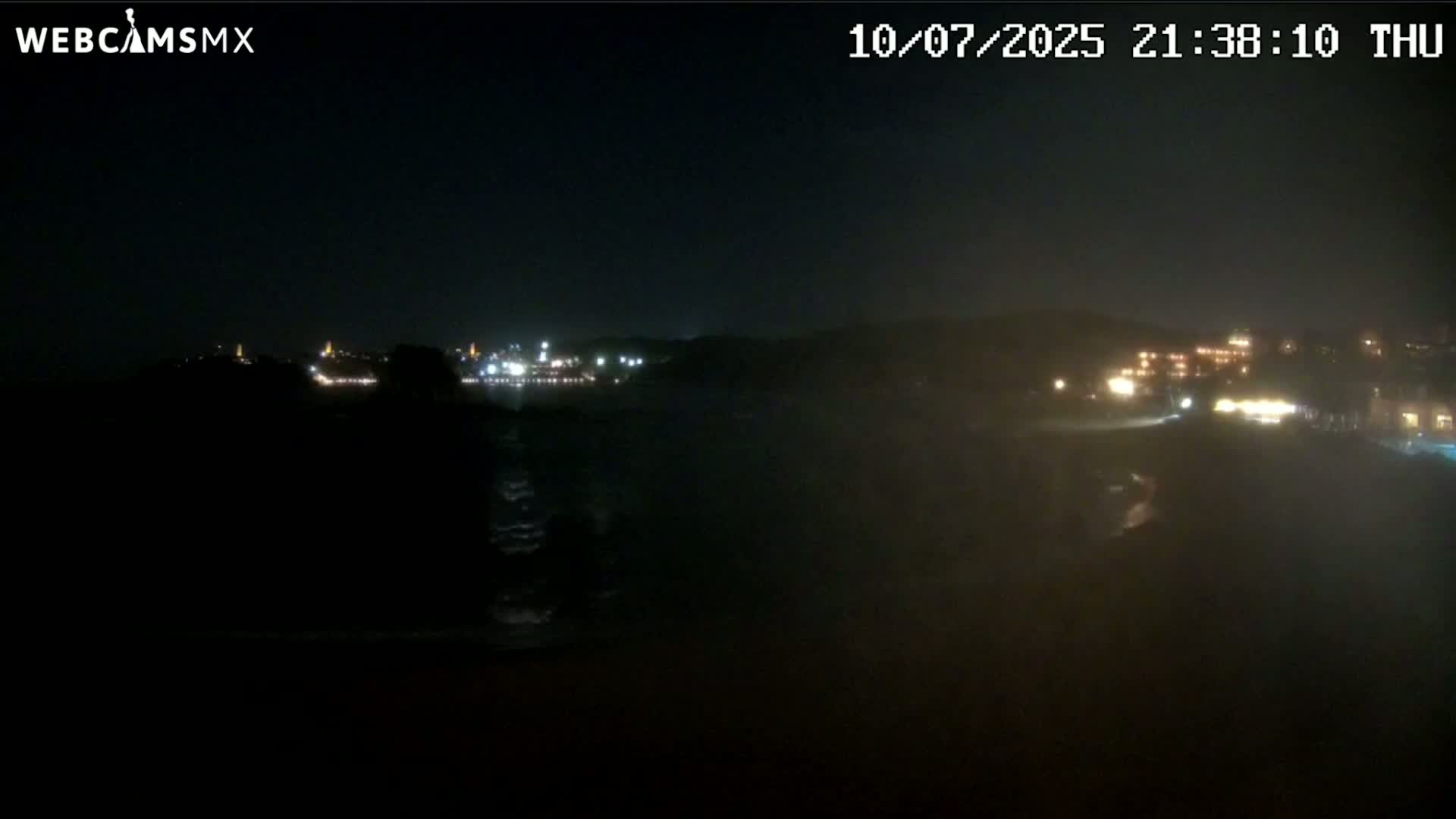 Crucecita, Playa Tangolunda Beach Live Cam - Santa Maria Huatulco, Oaxaca, Mexico