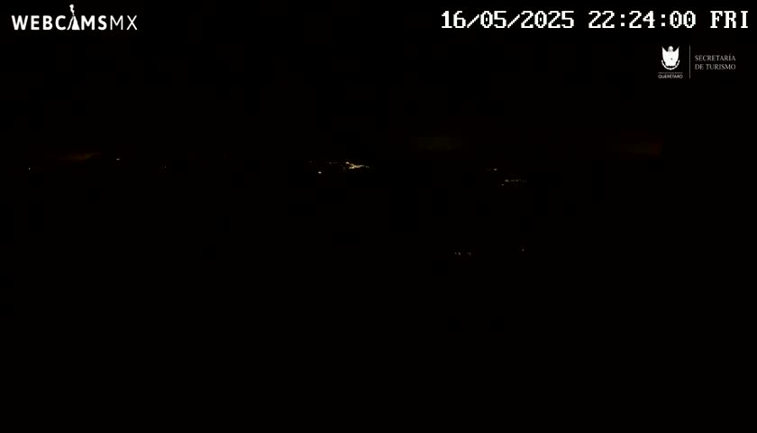 Pinal de Amoles, Mirador Cuatro Palos (Mirador Cuatro Viewpoint) Live Cam - Cadereyta de Montes, Queretaro, Mexico