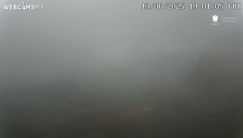 Pinal de Amoles, Mirador Cuatro Palos (Mirador Cuatro Viewpoint) Live Cam - Cadereyta de Montes, Queretaro, Mexico