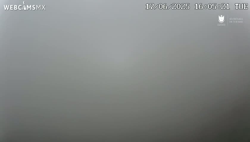 Pinal de Amoles, Mirador Cuatro Palos (Mirador Cuatro Viewpoint) Live Cam - Cadereyta de Montes, Queretaro, Mexico
