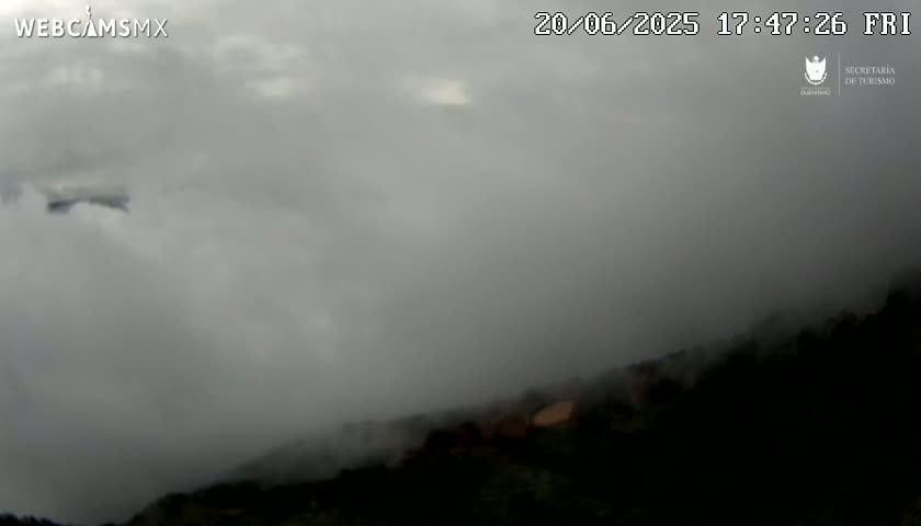 Pinal de Amoles, Mirador Cuatro Palos (Mirador Cuatro Viewpoint) Live Cam - Cadereyta de Montes, Queretaro, Mexico