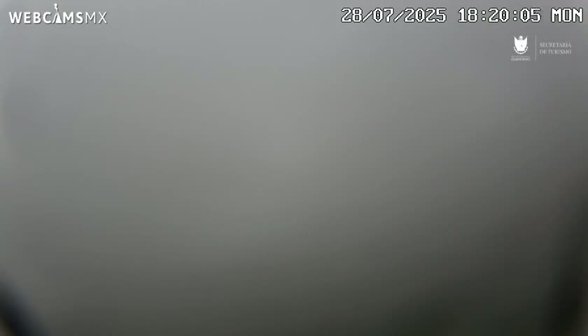 Pinal de Amoles, Mirador Cuatro Palos (Mirador Cuatro Viewpoint) Live Cam - Cadereyta de Montes, Queretaro, Mexico