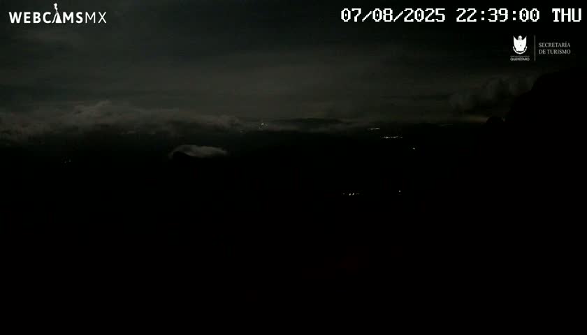 Pinal de Amoles, Mirador Cuatro Palos (Mirador Cuatro Viewpoint) Live Cam - Cadereyta de Montes, Queretaro, Mexico