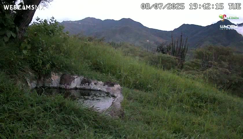 Rancho La Onza. Criadero Cattle Ranch Live Cam - San Luiz de la Paz, Guanajuato, Mexico