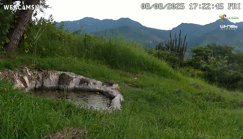 Rancho La Onza. Criadero Cattle Ranch Live Cam - San Luiz de la Paz, Guanajuato, Mexico