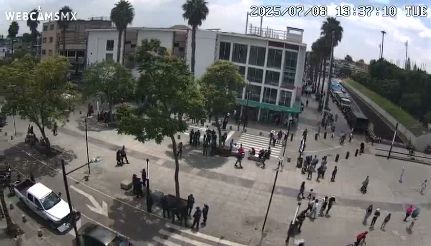 Basílica de Santa Maria de Guadalupe, Basilica of Guadalupe Live Cam - Ciudad de Mexico, CDMX, Mexico