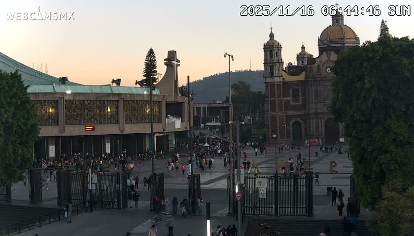 Basílica de Santa Maria de Guadalupe, Basilica of Guadalupe Live Cam - Ciudad de Mexico, CDMX, Mexico