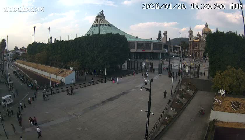 Basílica de Santa Maria de Guadalupe, Basilica of Guadalupe Live Cam - Ciudad de Mexico, CDMX, Mexico