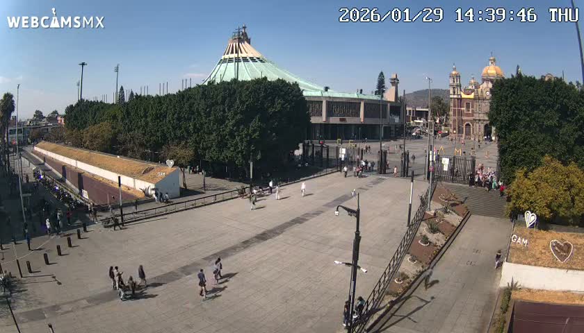 Basílica de Santa Maria de Guadalupe, Basilica of Guadalupe Live Cam - Ciudad de Mexico, CDMX, Mexico