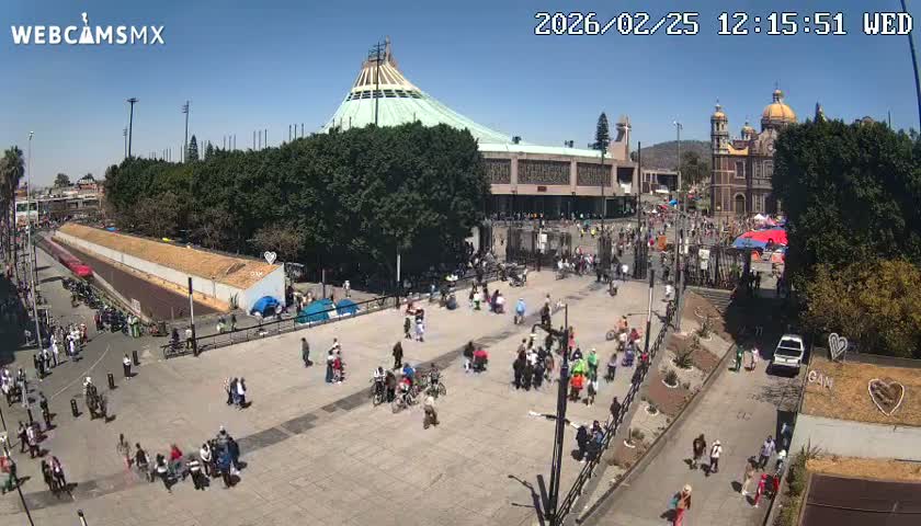 Basílica de Santa Maria de Guadalupe, Basilica of Guadalupe Live Cam - Ciudad de Mexico, CDMX, Mexico