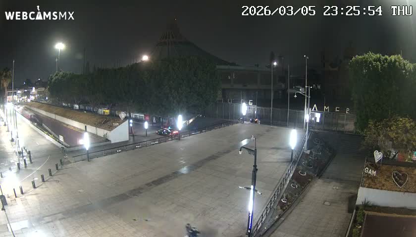 Basílica de Santa Maria de Guadalupe, Basilica of Guadalupe Live Cam - Ciudad de Mexico, CDMX, Mexico