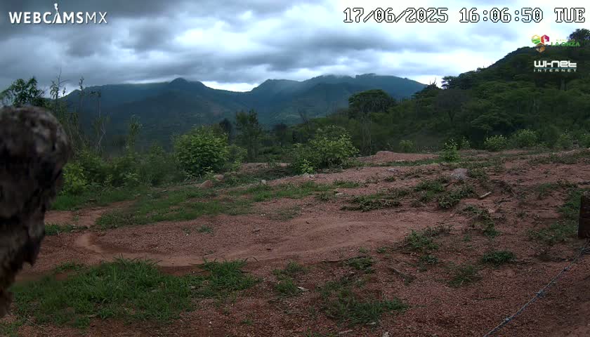 Rancho La Onza BordoNatural Park Live Cam - San Luiz de la Paz, Guanajuato, Mexico