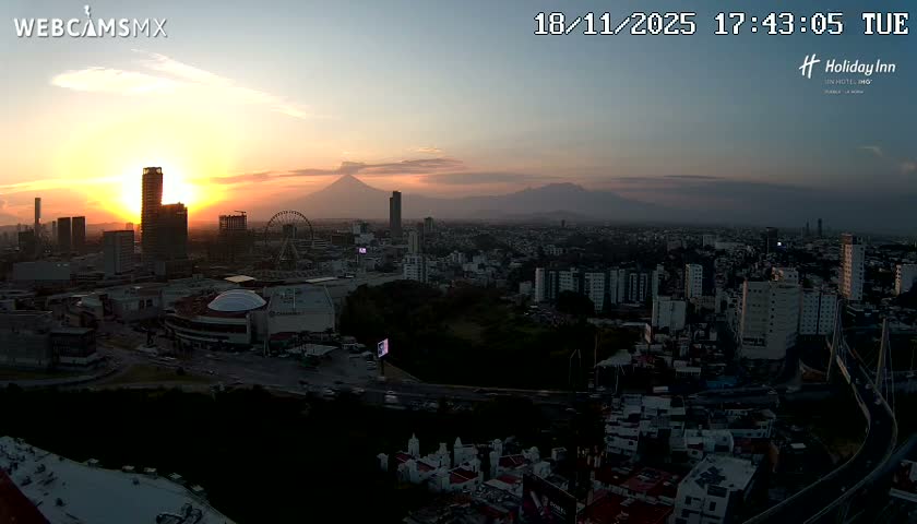 Puebla de Zaragoza City Skyline Live Cam - Puebla, Estado de Puebla, Mexico