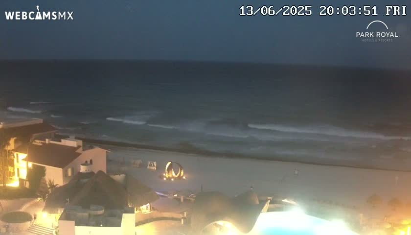 Cancún (Cancun) Playa Marlin Beach Live Cam - Benito Juarez, Quintana Roo, Mexico