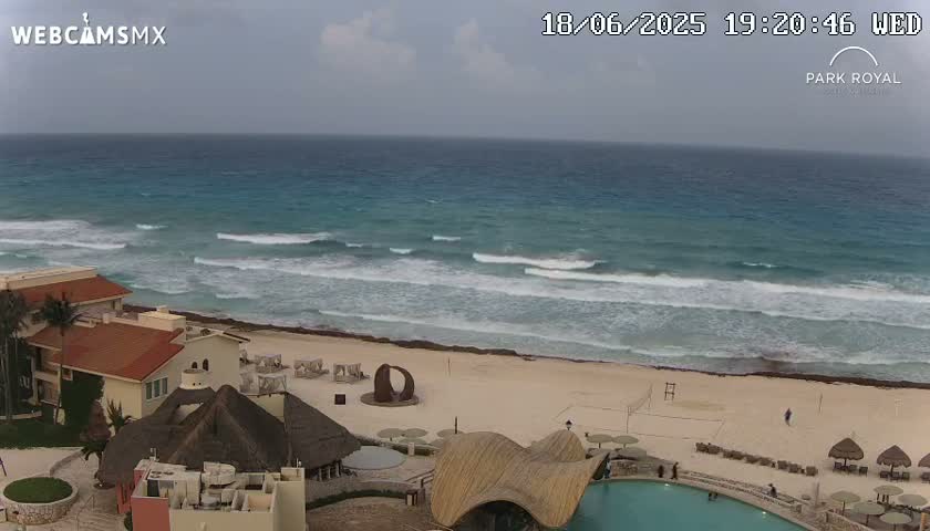 Cancún (Cancun) Playa Marlin Beach Live Cam - Benito Juarez, Quintana Roo, Mexico