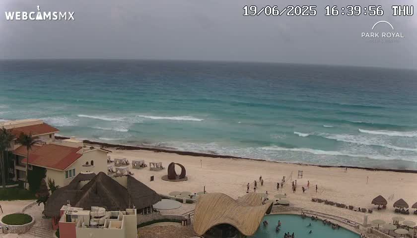 Cancún (Cancun) Playa Marlin Beach Live Cam - Benito Juarez, Quintana Roo, Mexico