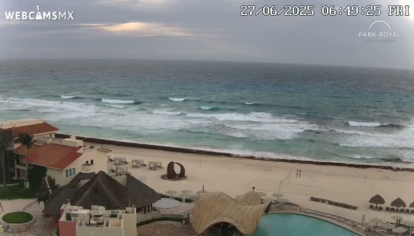 Cancún (Cancun) Playa Marlin Beach Live Cam - Benito Juarez, Quintana Roo, Mexico