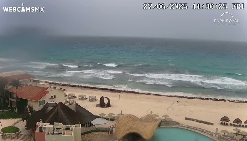 Cancún (Cancun) Playa Marlin Beach Live Cam - Benito Juarez, Quintana Roo, Mexico