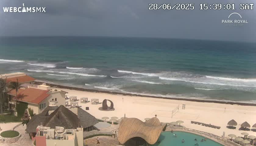 Cancún (Cancun) Playa Marlin Beach Live Cam - Benito Juarez, Quintana Roo, Mexico