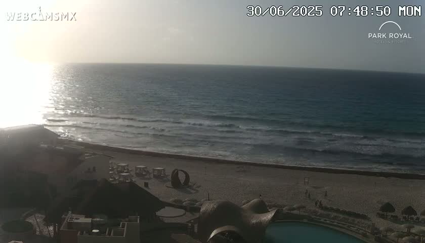 Cancún (Cancun) Playa Marlin Beach Live Cam - Benito Juarez, Quintana Roo, Mexico