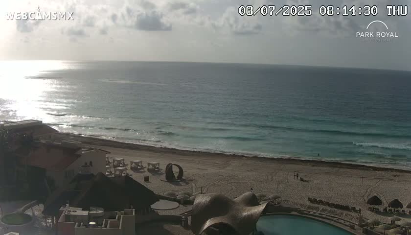 Cancún (Cancun) Playa Marlin Beach Live Cam - Benito Juarez, Quintana Roo, Mexico