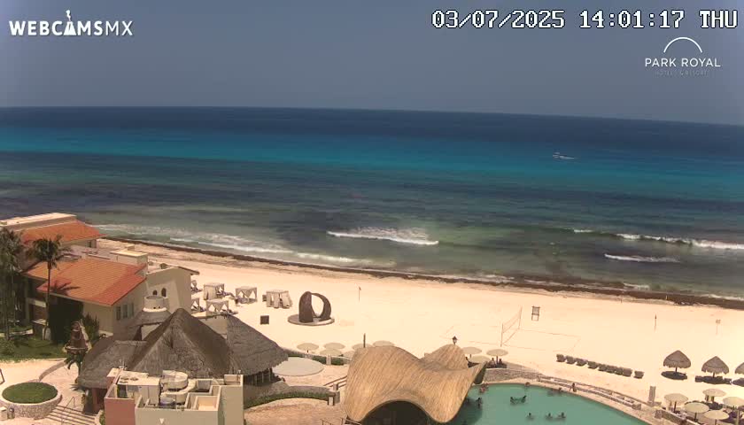 Cancún (Cancun) Playa Marlin Beach Live Cam - Benito Juarez, Quintana Roo, Mexico