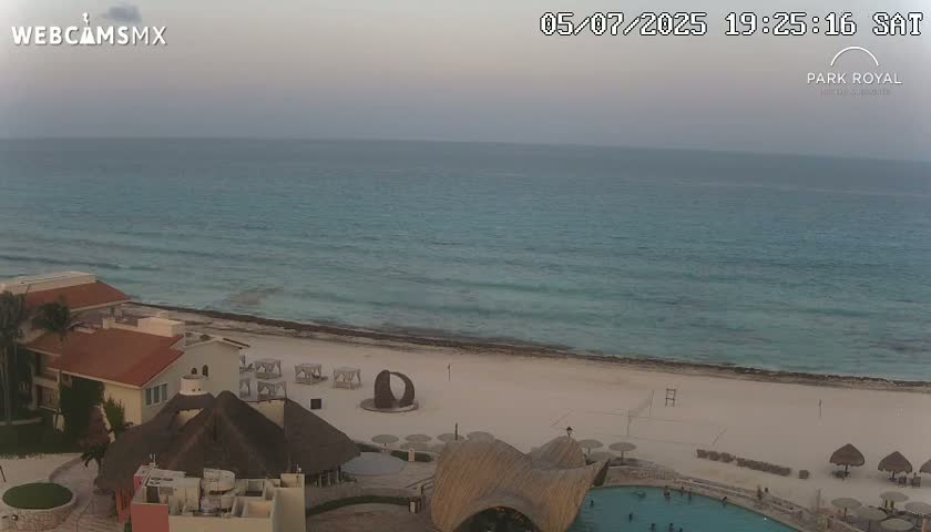 Cancún (Cancun) Playa Marlin Beach Live Cam - Benito Juarez, Quintana Roo, Mexico