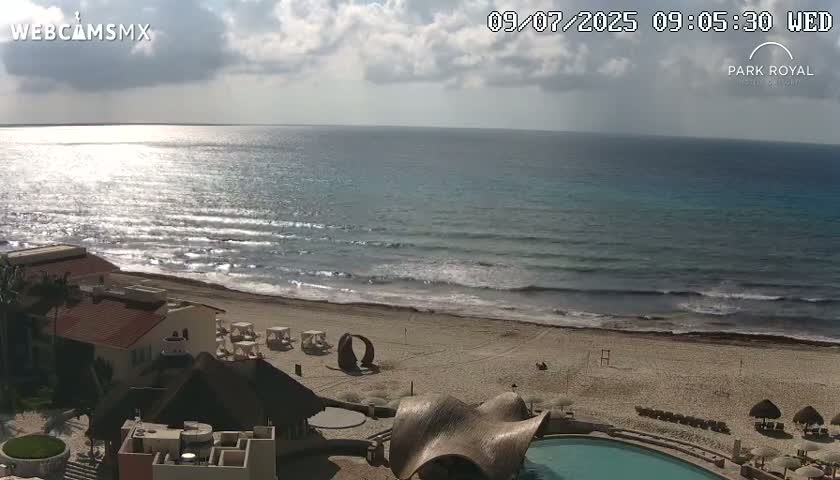 Cancún (Cancun) Playa Marlin Beach Live Cam - Benito Juarez, Quintana Roo, Mexico