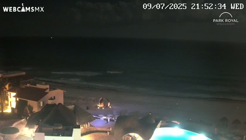 Cancún (Cancun) Playa Marlin Beach Live Cam - Benito Juarez, Quintana Roo, Mexico