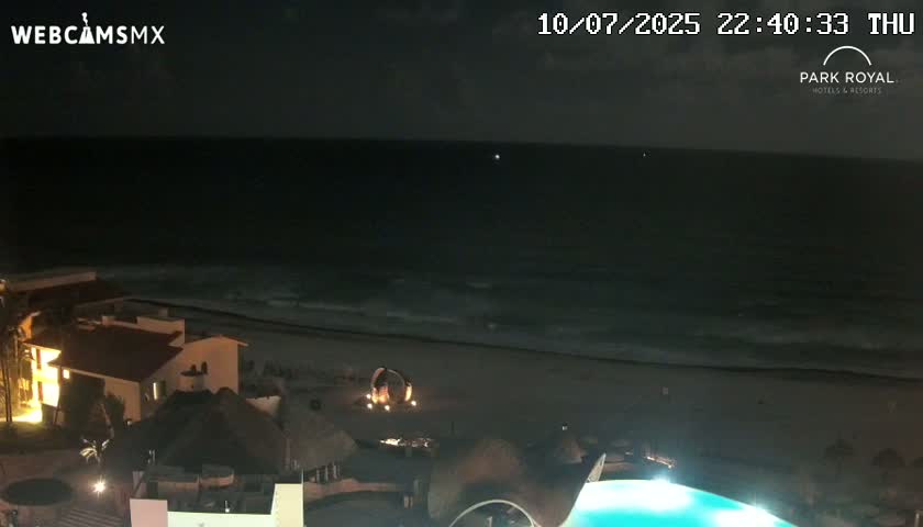 Cancún (Cancun) Playa Marlin Beach Live Cam - Benito Juarez, Quintana Roo, Mexico