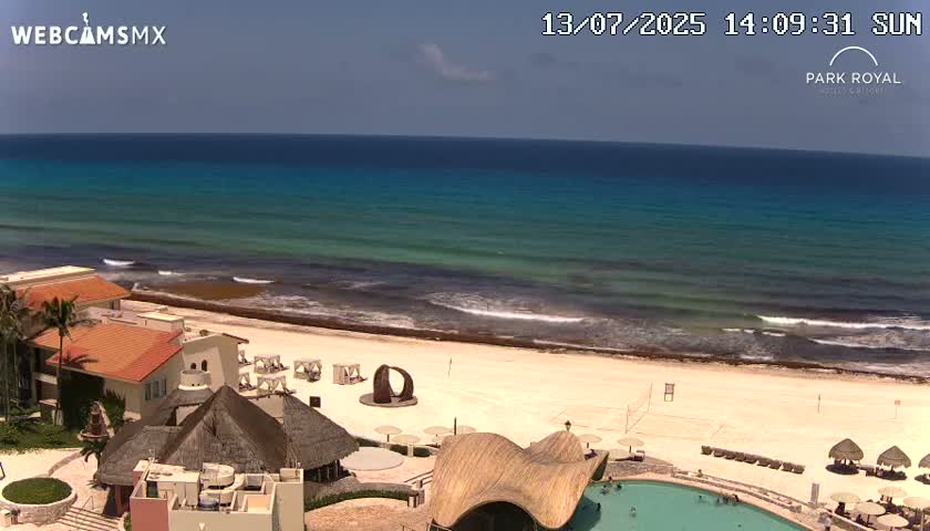 Cancún (Cancun) Playa Marlin Beach Live Cam - Benito Juarez, Quintana Roo, Mexico