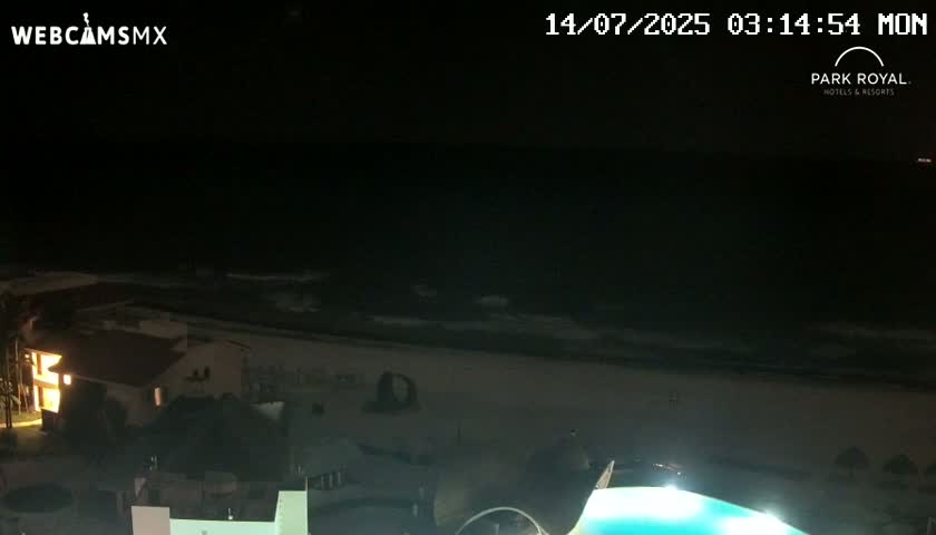 Cancún (Cancun) Playa Marlin Beach Live Cam - Benito Juarez, Quintana Roo, Mexico