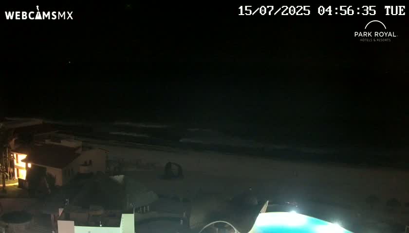 Cancún (Cancun) Playa Marlin Beach Live Cam - Benito Juarez, Quintana Roo, Mexico