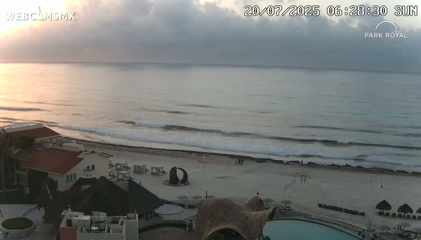 Cancún (Cancun) Playa Marlin Beach Live Cam - Benito Juarez, Quintana Roo, Mexico
