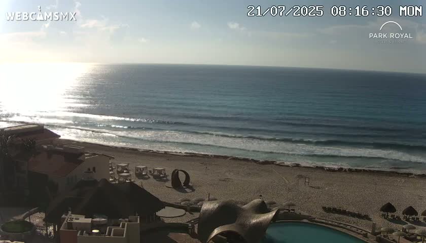 Cancún (Cancun) Playa Marlin Beach Live Cam - Benito Juarez, Quintana Roo, Mexico