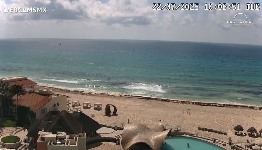 Cancún (Cancun) Playa Marlin Beach Live Cam - Benito Juarez, Quintana Roo, Mexico