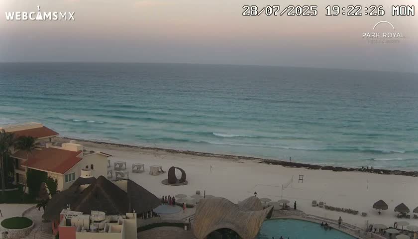 Cancún (Cancun) Playa Marlin Beach Live Cam - Benito Juarez, Quintana Roo, Mexico
