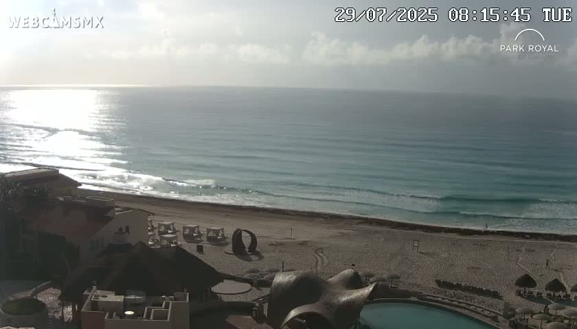 Cancún (Cancun) Playa Marlin Beach Live Cam - Benito Juarez, Quintana Roo, Mexico