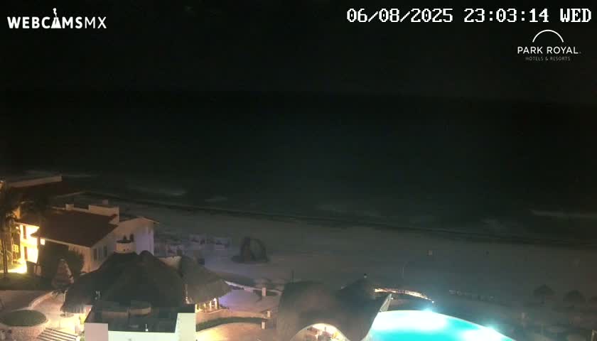 Cancún (Cancun) Playa Marlin Beach Live Cam - Benito Juarez, Quintana Roo, Mexico