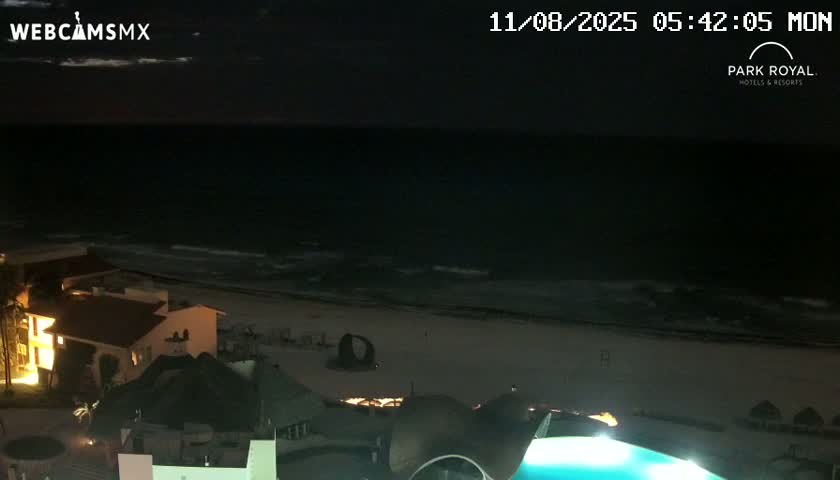 Cancún (Cancun) Playa Marlin Beach Live Cam - Benito Juarez, Quintana Roo, Mexico