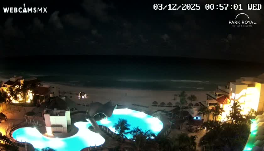 Cancún (Cancun) Playa Marlin Beach Live Cam - Benito Juarez, Quintana Roo, Mexico