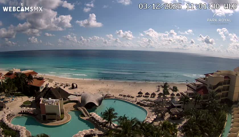 Cancún (Cancun) Playa Marlin Beach Live Cam - Benito Juarez, Quintana Roo, Mexico