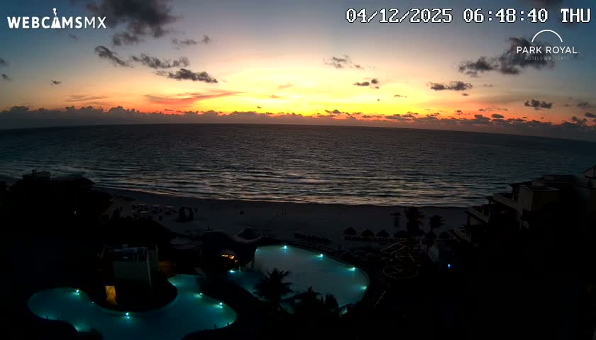 Cancún (Cancun) Playa Marlin Beach Live Cam - Benito Juarez, Quintana Roo, Mexico