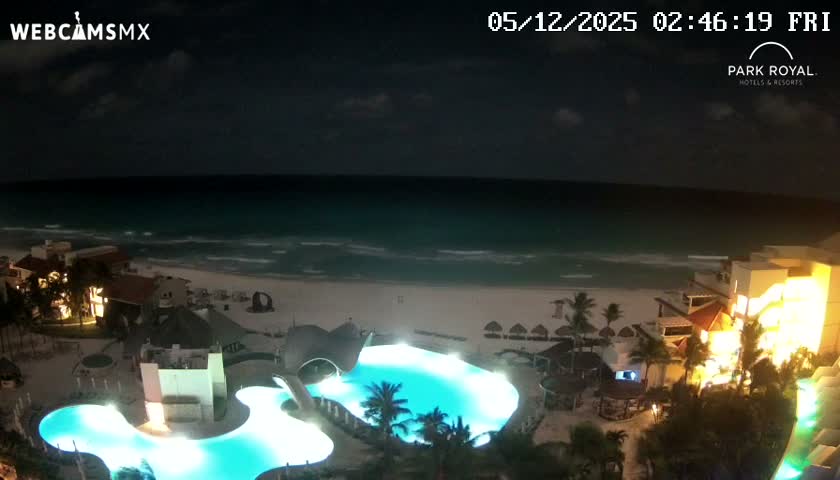 Cancún (Cancun) Playa Marlin Beach Live Cam - Benito Juarez, Quintana Roo, Mexico