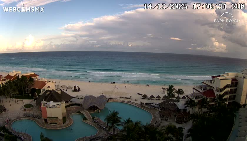 Cancún (Cancun) Playa Marlin Beach Live Cam - Benito Juarez, Quintana Roo, Mexico