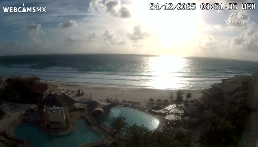 Cancún (Cancun) Playa Marlin Beach Live Cam - Benito Juarez, Quintana Roo, Mexico