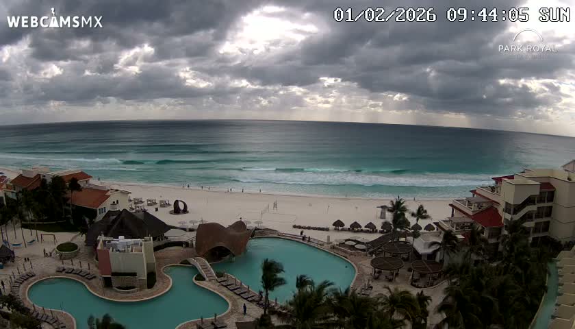 Cancún (Cancun) Playa Marlin Beach Live Cam - Benito Juarez, Quintana Roo, Mexico