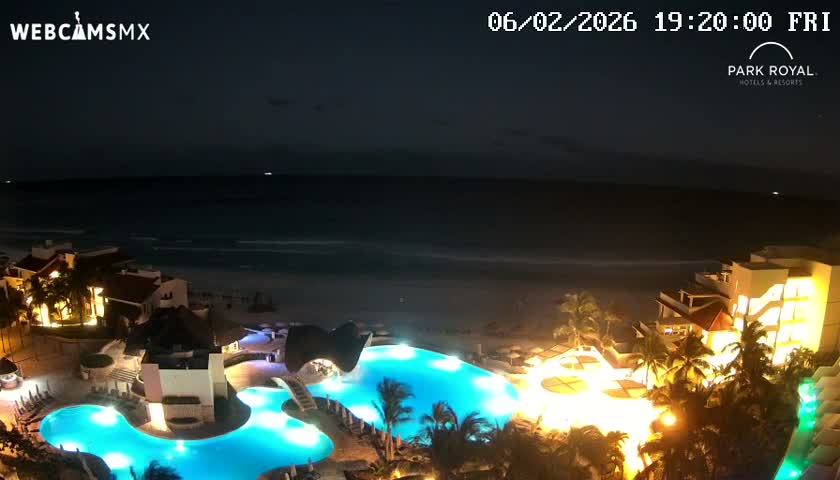 Cancún (Cancun) Playa Marlin Beach Live Cam - Benito Juarez, Quintana Roo, Mexico
