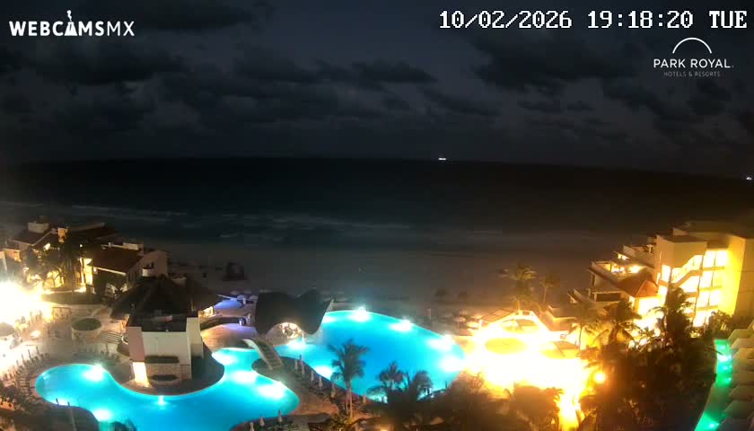Cancún (Cancun) Playa Marlin Beach Live Cam - Benito Juarez, Quintana Roo, Mexico