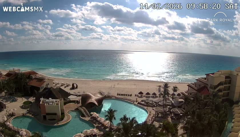 Cancún (Cancun) Playa Marlin Beach Live Cam - Benito Juarez, Quintana Roo, Mexico